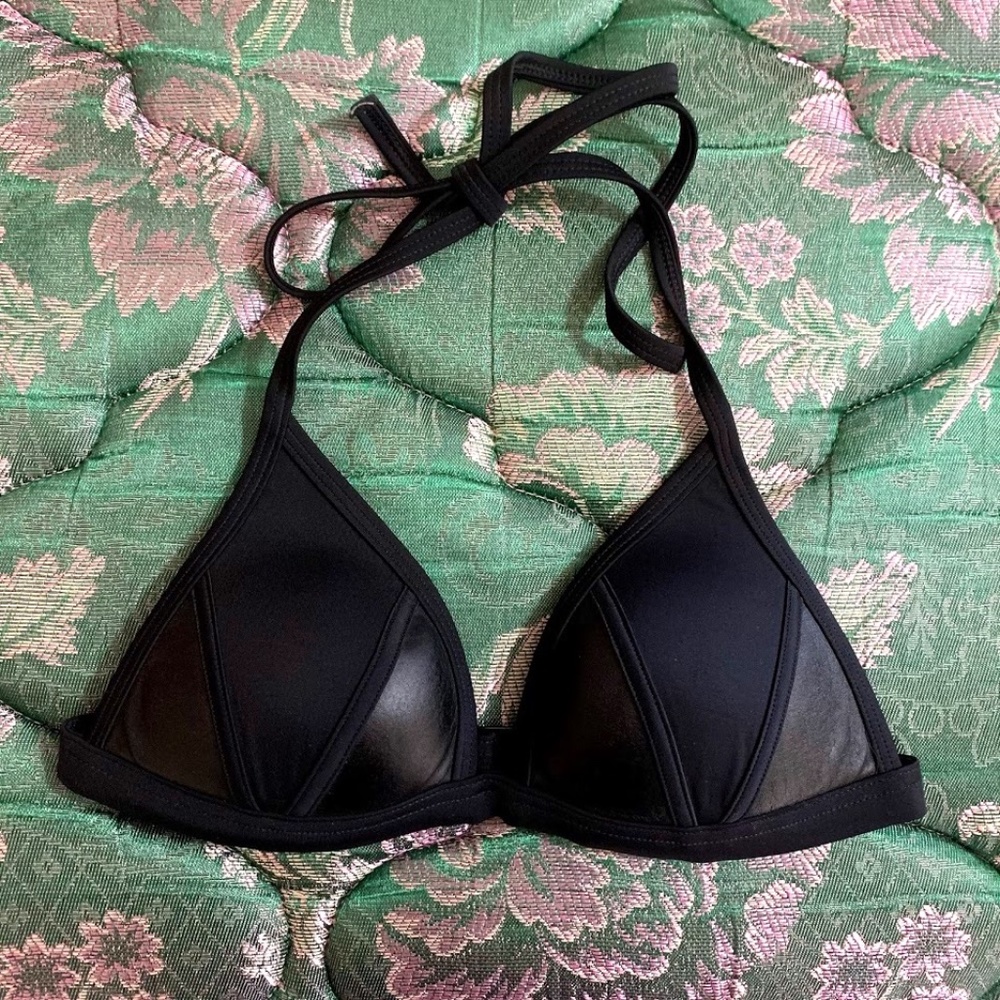 Victoria's Secret Black Push Up Swim Bikini Top Sz S